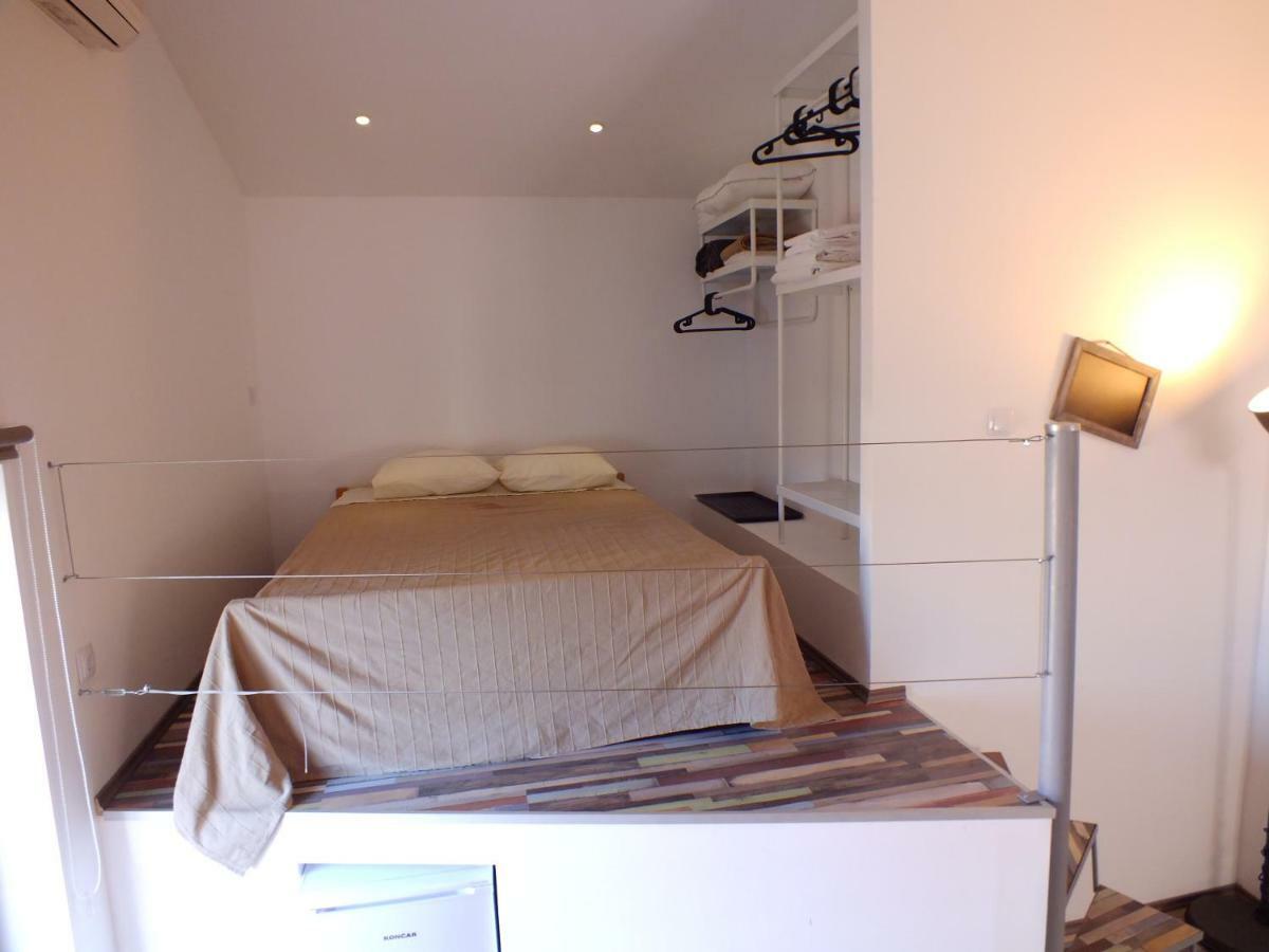 Apartmani Barisic Brodarica  Exteriör bild